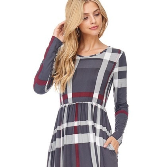 Grey Dark line Dress - Picture 3 of 5